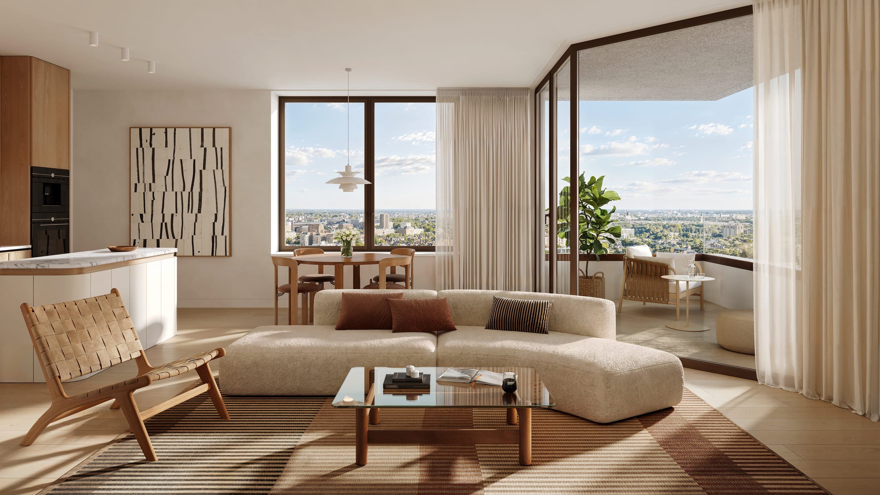 Artist impression van een woonkamer op de hoek met ramen van vloer tot plafond aan twee kanten en uitzicht over de stad onder een zomerse lucht: een gebogen crèmekleurige bank, een gevlochten fauteuil, een ronde eettafel bij het raam en een open keuken met een marmeren kookeiland, met een overdekt balkon op de hoek.